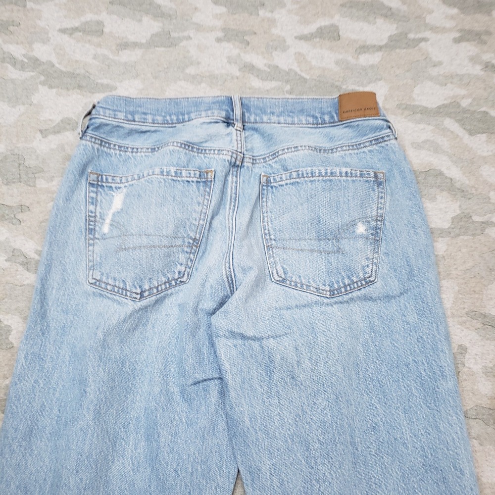 American Eagle Jeans Womens 10 Blue 90's Straight Distressed Denim Light Wash - Picture 10 of 12